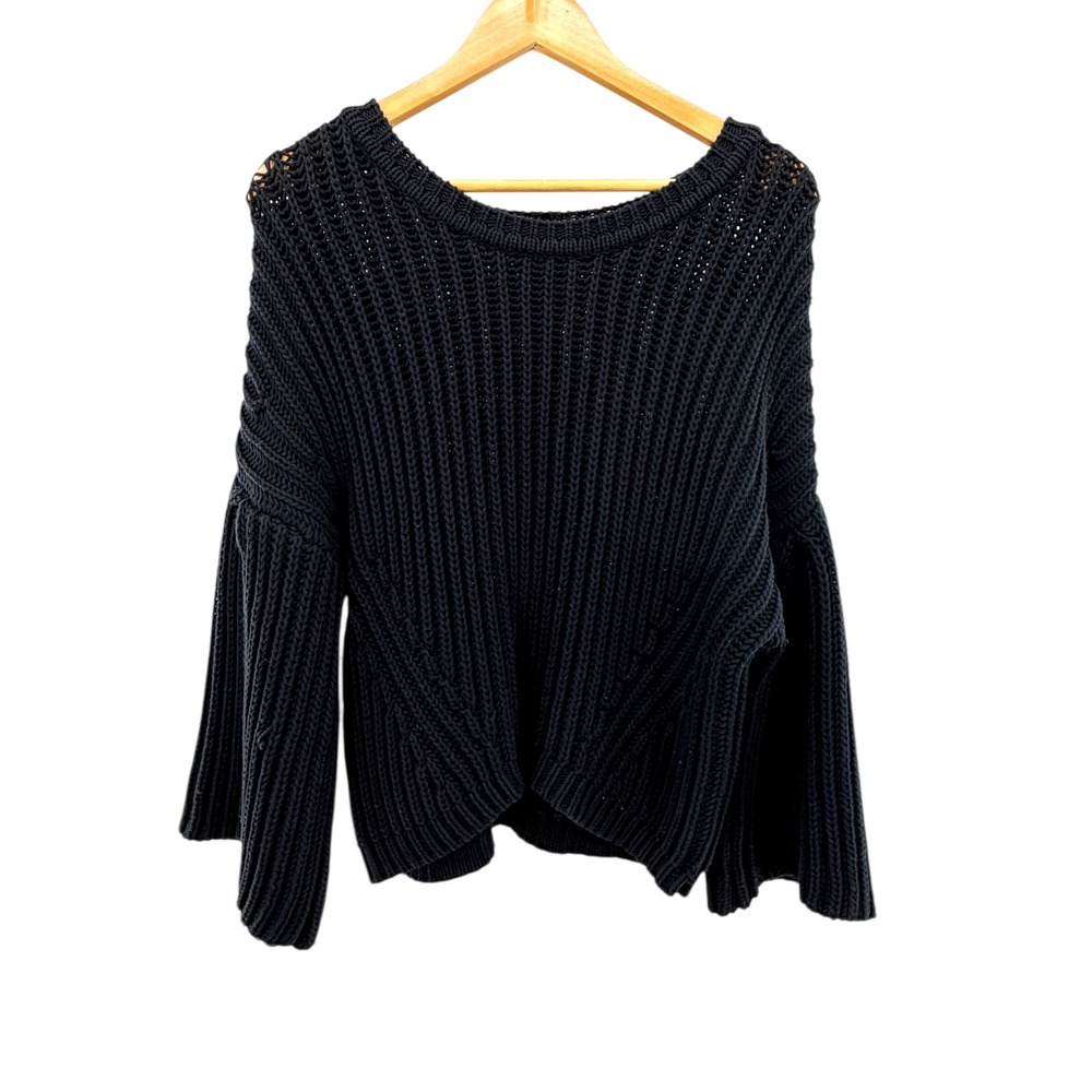 Intermix Black Chunky Ribbed Knit‎ Bell Sleeve Cropped Sweater Heavy Medium